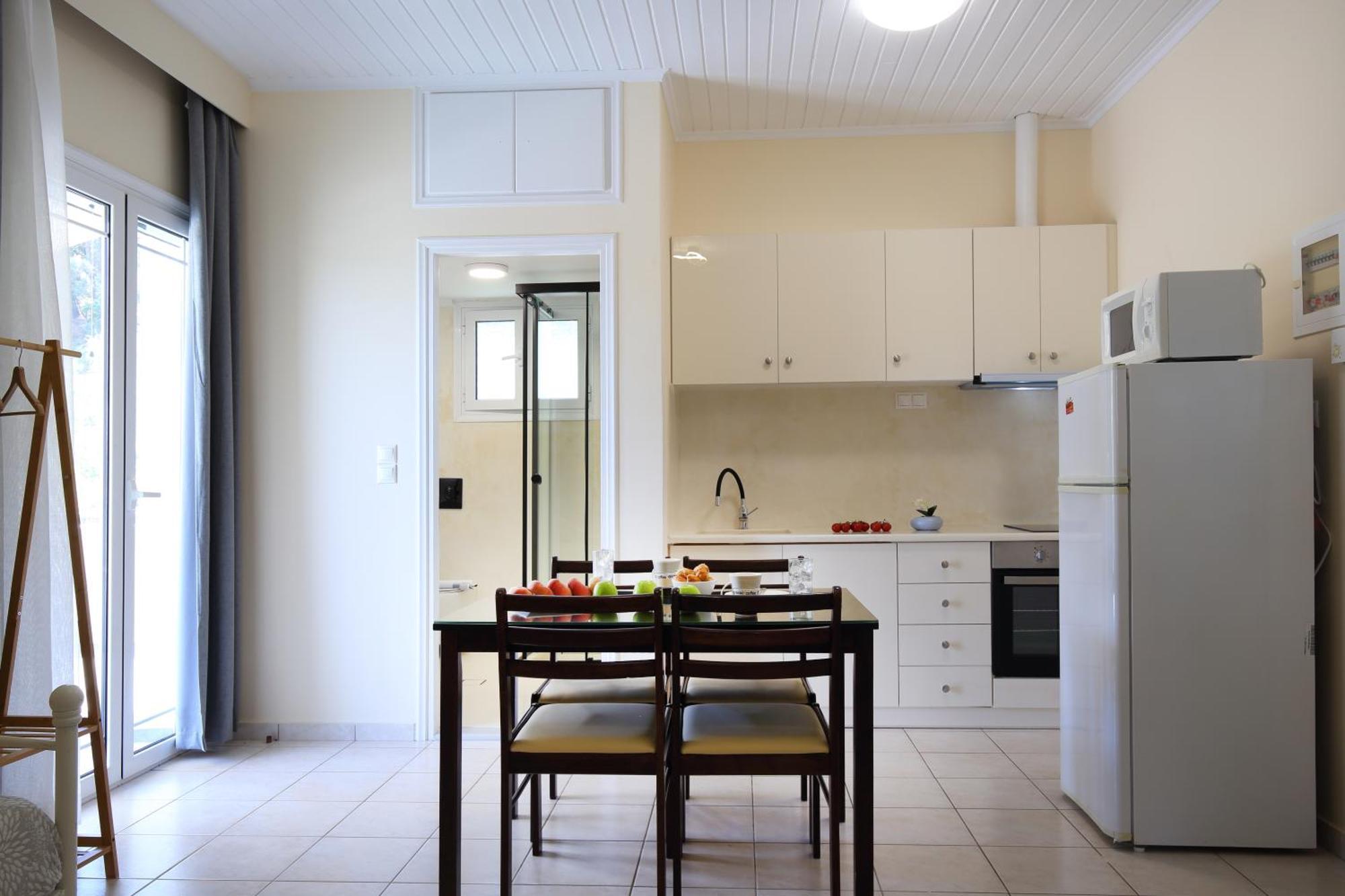 Apartments Avra Kalligoni エクステリア 写真