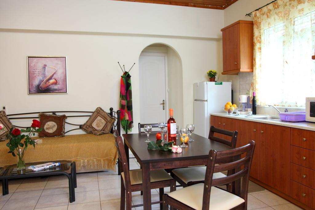 Apartments Avra Kalligoni 部屋 写真