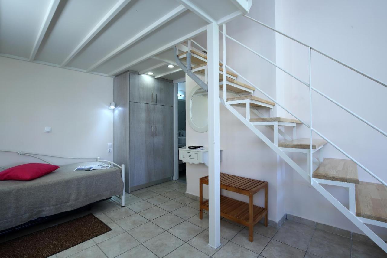 Apartments Avra Kalligoni エクステリア 写真